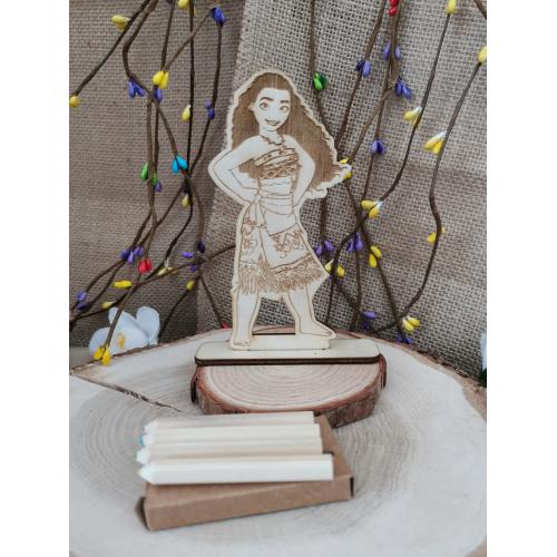 Дървена фигурка Принцеса „Ваяна“ за оцветяване + цветни моливи  🎨